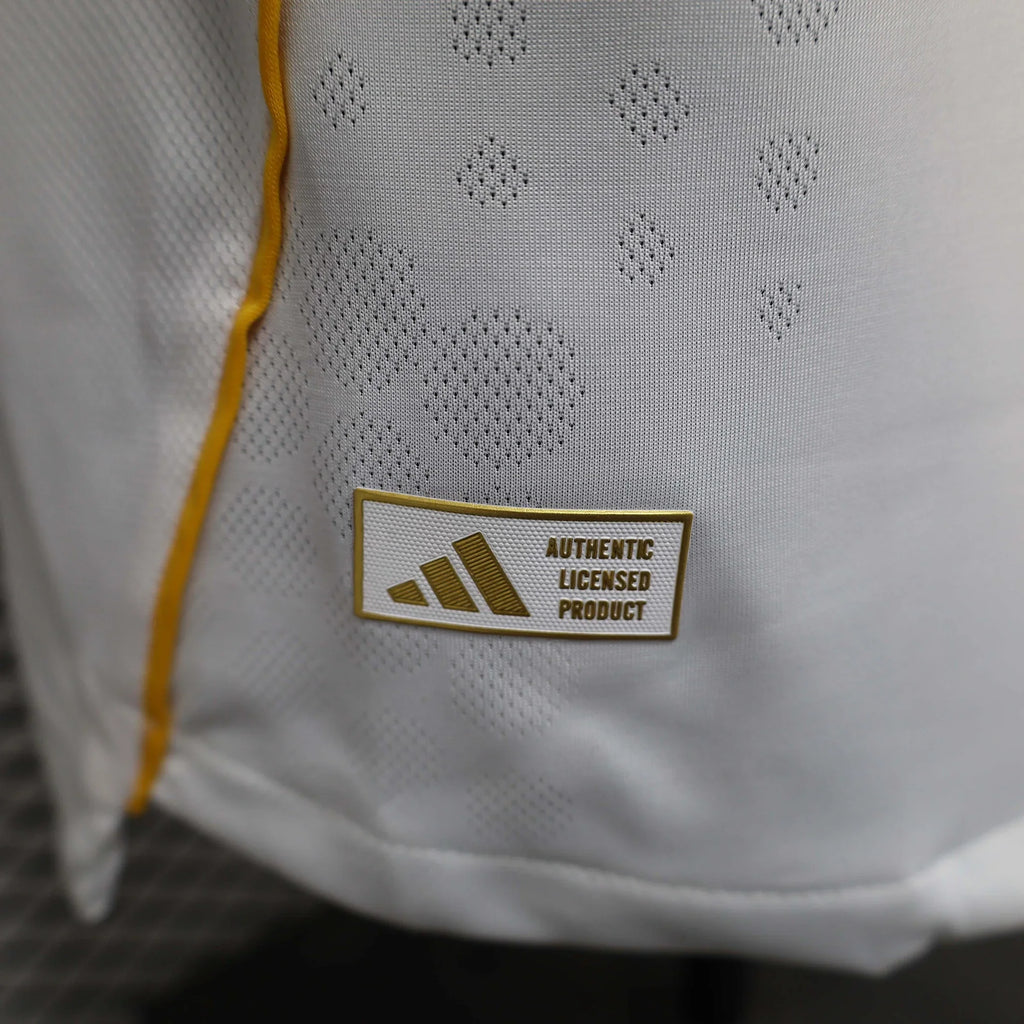 2025/2026 Player Version Real Madrid Home Football Shirt